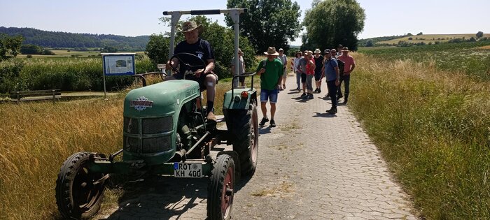 Aufbruch zum Bodenlosen Loch
