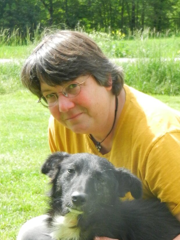 Bild von Moni Nunn mit Hund